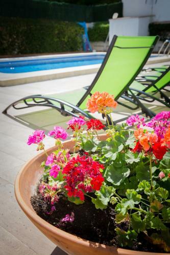 Villa In Center Fuengirola With Pool And Close Beach