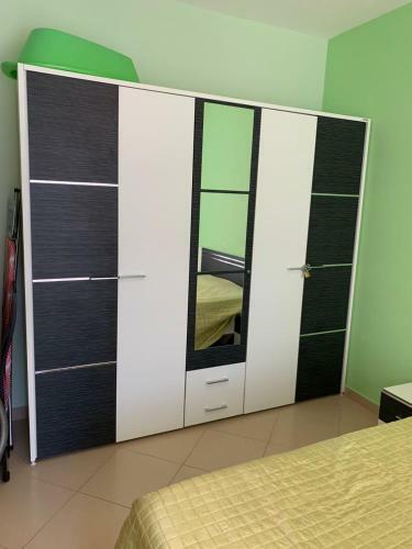 Seaside 1-bedroom Apartment In Lungomare, Vlora