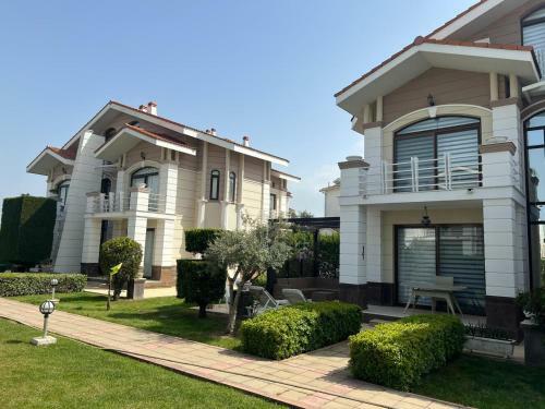Private Villa Private Pool With 3 Bedroom 3 Bathroom