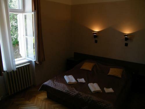 Hostal Kiss Villa