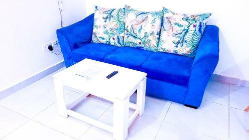 Apartamento Furnished Bedsitter To Let