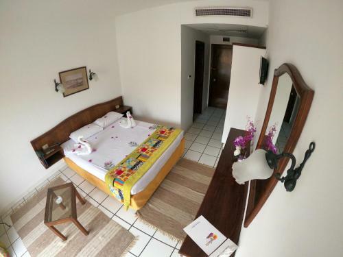 Trs Fantazia Neama Bay Hotel
