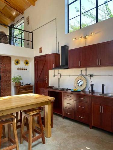 Villa Modern Loft House With Exposed Timber Trusses