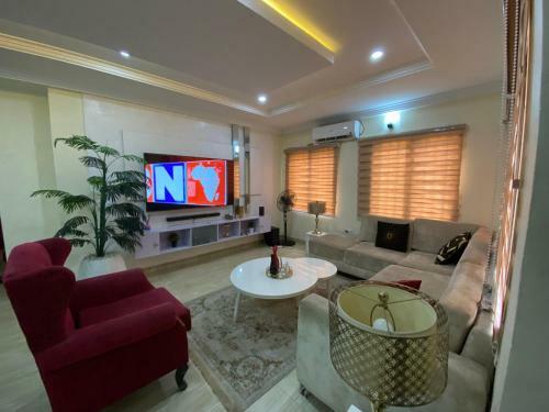 Apartamento Exquisite 2-bed Rental Unit With Parking & Wifi