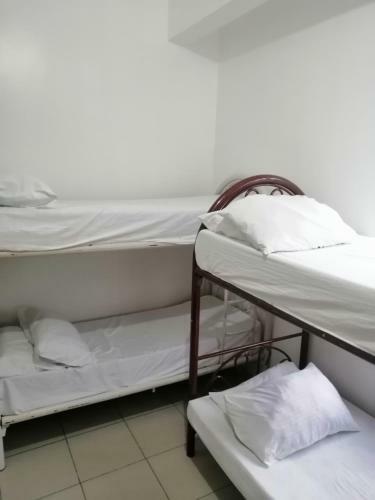 Bed & Breakfast Two-hearts Dormitory