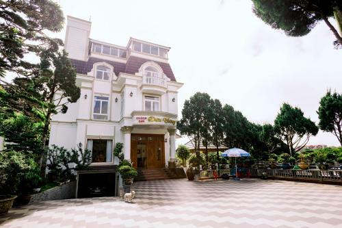 Hotel Villa Amazing Da Lat - Dieu Thong
