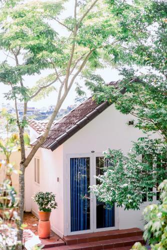 Hotel Villa Amazing Da Lat - Dieu Thong