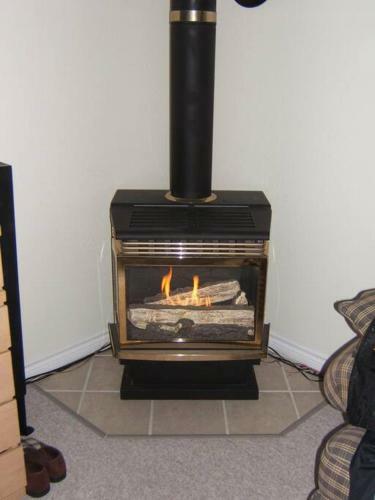 A Crystal Beach Cottage -rent All Year- Since 2010