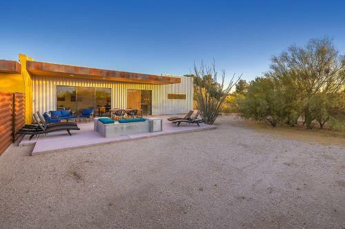 Enjoy Modern Living In Old World Tucson