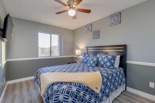 Phoenix Gem With Sparkling Heated Pool And Newly Remodeled! Home