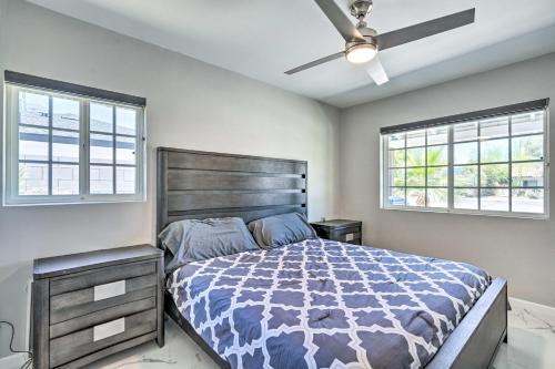 Modern Phoenix Home With Yard About 6 Mi To Dtwn