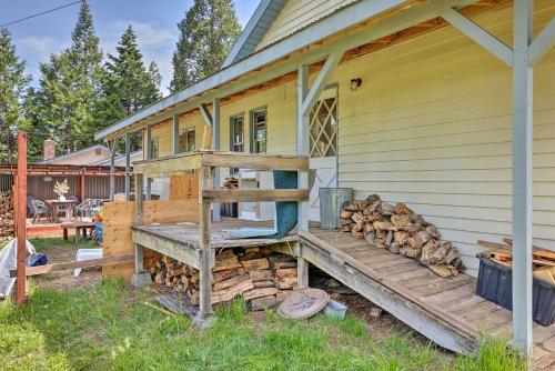 Idyllic Arnold Cabin Walk To Hiking And Biking