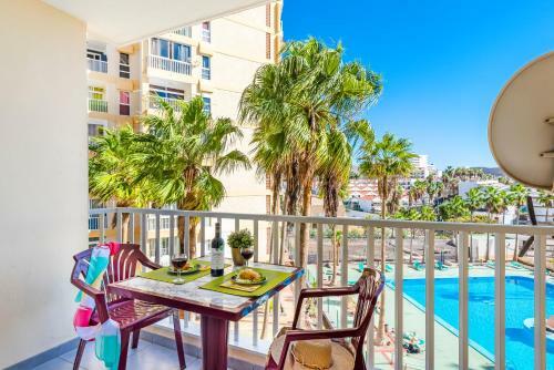 Apartamento Pool View, Next To Las Americas! Very Central!
