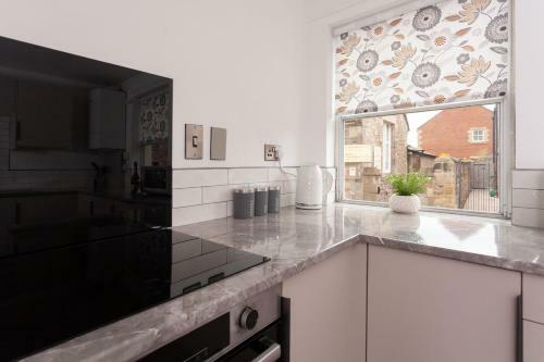 Coxons Retreat: One Bed Town Centre Apartment