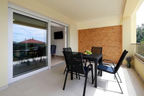 Apartments Ilija & Vera Close To Krk Centre