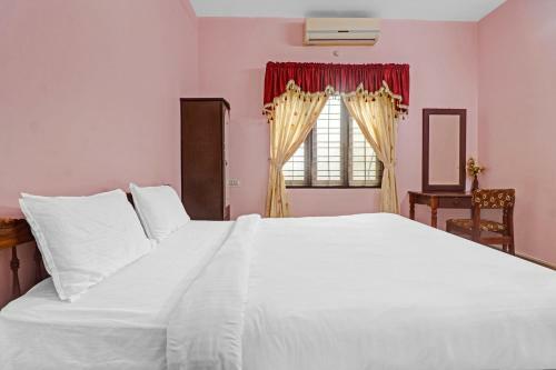 Hotel Oyo 89177 Paalackal Homes