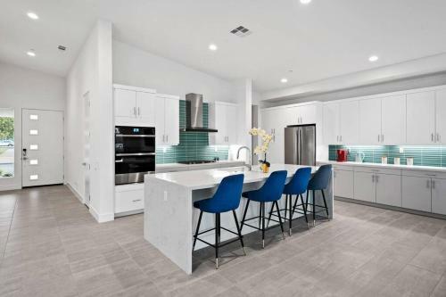 New Villa With Best Views In Indian Wells
