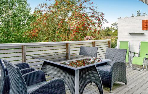 Three-bedroom Holiday Home In Gustavsberg