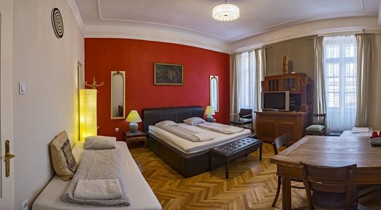 Santico Art Hostel And Guesthouse
