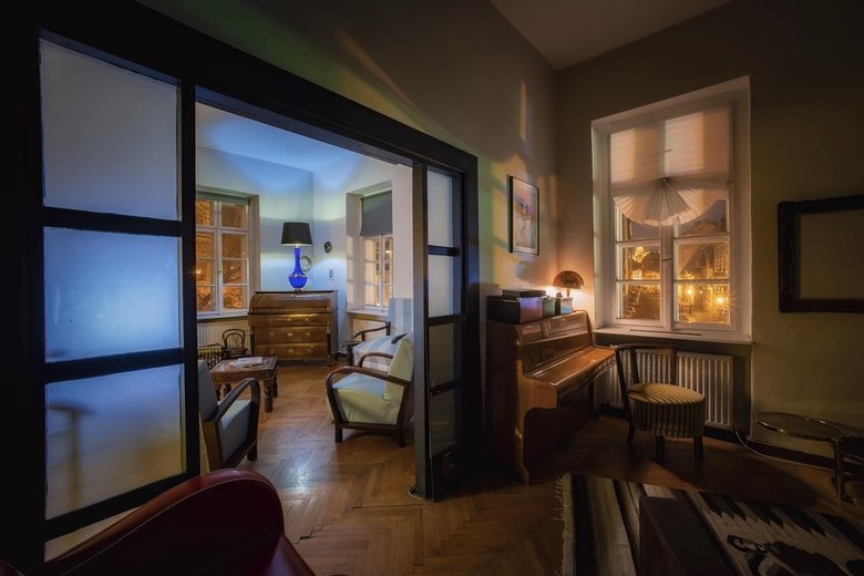 Santico Art Hostel And Guesthouse