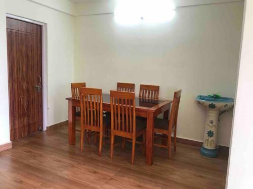 Apartamento Shrinivasam Homestay