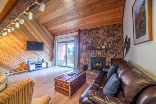 #473-pet Friendly Snowcreek Retreat