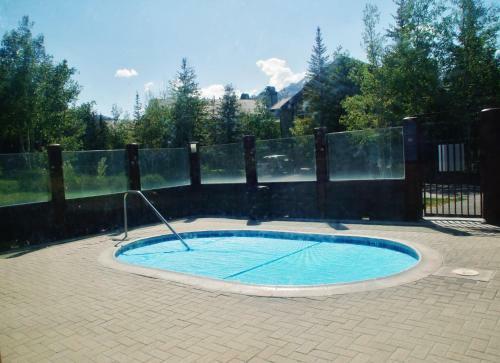 #307 - Scenic Family-friendly Condo, Spa & Pool