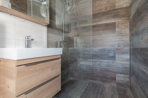 New!luxury Apartment Ga?pa-near The Beach