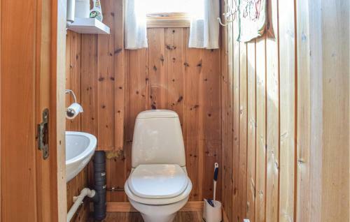 Stunning Home In Sjusj�en W/ 3 Bedrooms