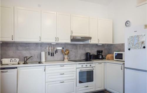 Two-bedroom Holiday Home In Lidhult