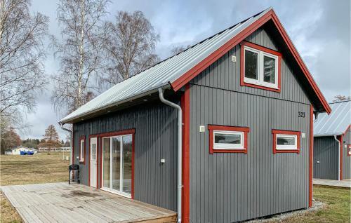 Nice Home In L�ttorp With Wifi And 4 Bedrooms