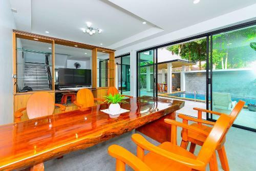 Phuket Private Pool Villa Garden View 3 Bedroom