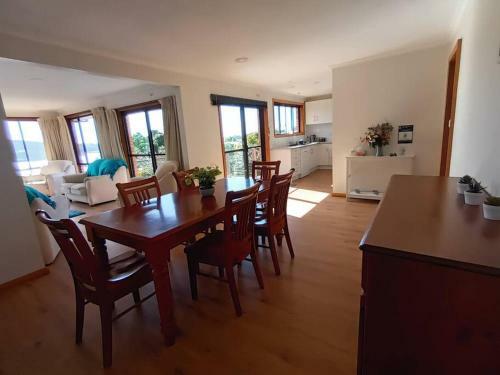 Baywatch St Helens 3 Bed 2 Bathrooms With Views