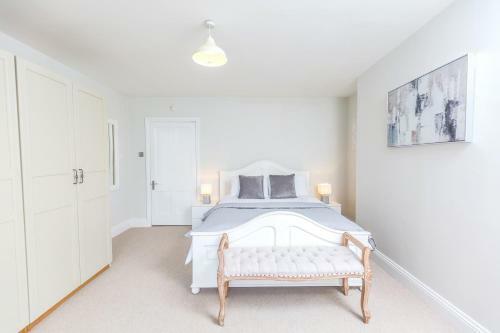32 Evesham Road - By Luxury Apartment