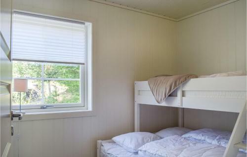 Beautiful Home In Tvedestrand With 4 Bedrooms