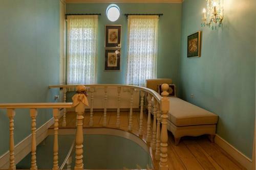 3br Venetian-style Villa In Mytilene City Centre