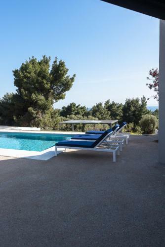 #luxlikehome Theeta Villas Thalassa