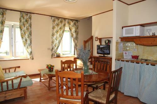 Agroturismo Agriturismo Isola Augusta