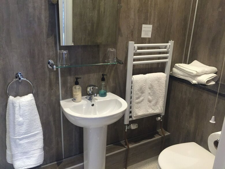 Bed & Breakfast Edgcumbe Guest House