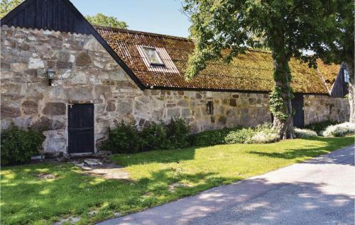 Amazing Home In Simrishamn W/ Wifi And 2 Bedrooms