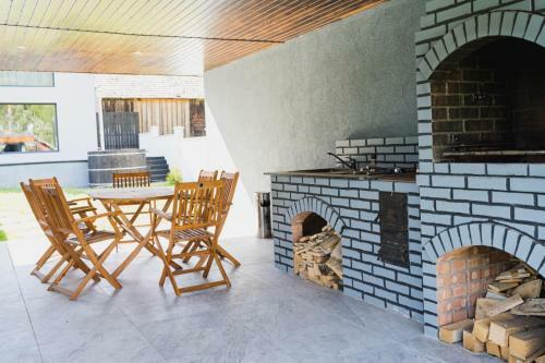 Voronet Noir Chalet
