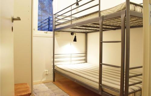 Three-bedroom Holiday Home In Timmernabben