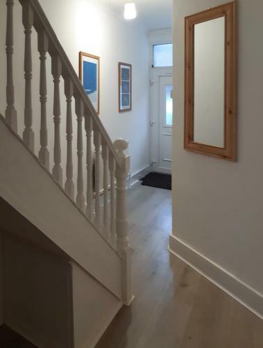 Welcoming 4 Bed Holiday Home In Eastbourne