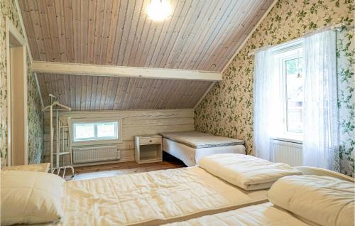 Stunning Home In V�rnamo W/ 3 Bedrooms