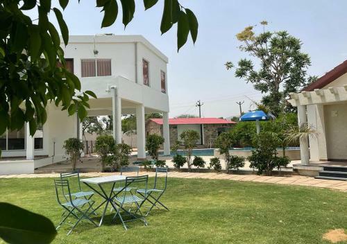 Hotel Las Cabanas Resort