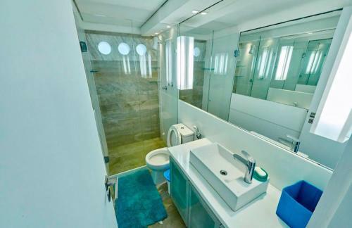 Casa Em Porto De Galinhas Com Piscina A Beira Mar