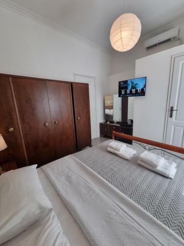 Hall Apartments & Rooms - Ath Airport