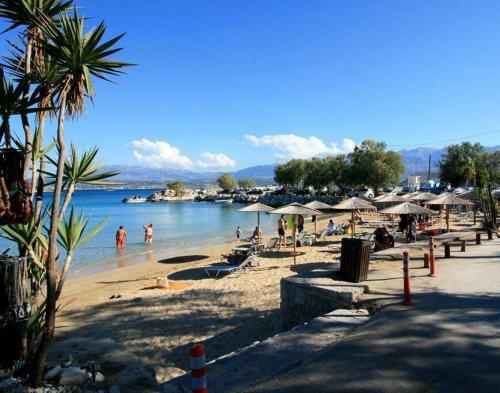Premium Two-bedroom Apartment, Close To Beaches!