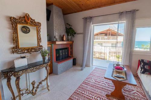 Fantasea Resort: First House