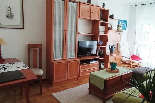 Apartamento De 2 Hab. Con Todo Lo Necesario.